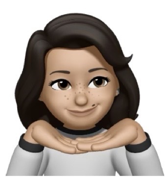 Illustrated portrait of Kiyomi Beach, resting her chin on her hands and smiling.
